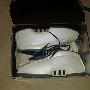 Adidas kobe 2 (OG spaceships)